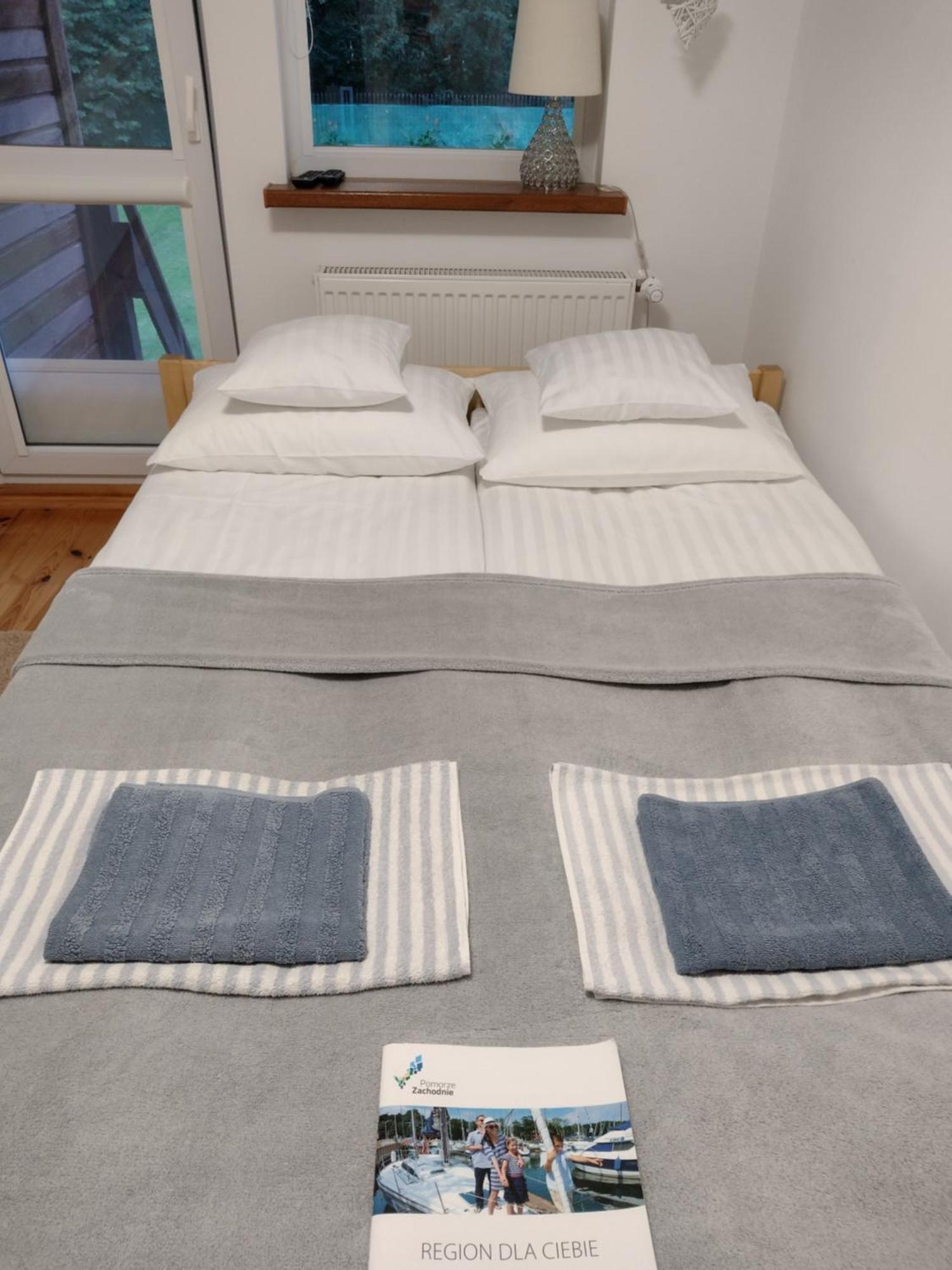Appartement Bukowe Zacisze à Gąski Chambre photo